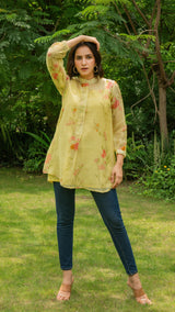 Amvi Short Top In Mul Chanderi Silk - Light Green