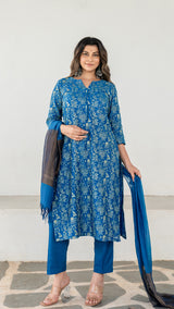 Vyoma Emboridered Chanderi Kurta Set - Blue