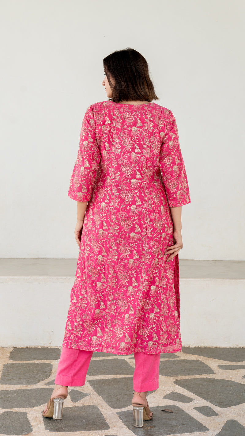 Alizeh Emboridered Chanderi Kurta Set - Pink