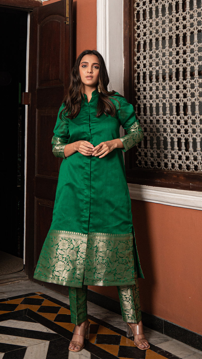 Shubha - Dark Green Pure Woven Chanderi Jodhpuri Kurta Set