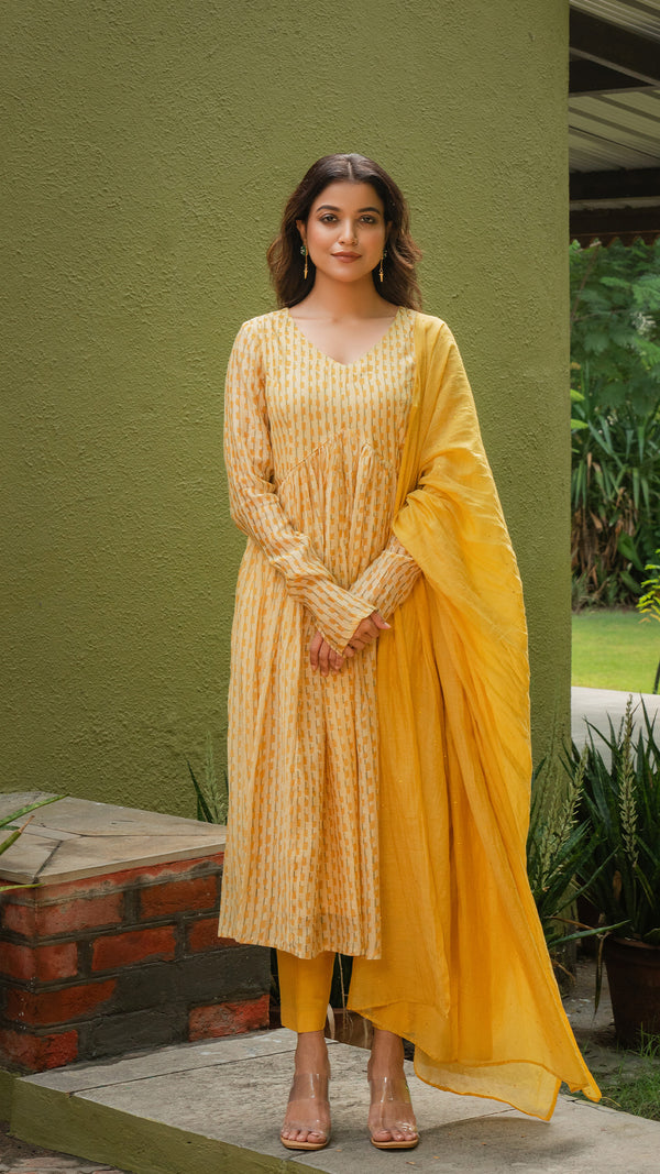 Kesha Chanderi Kurta Set - Yellow